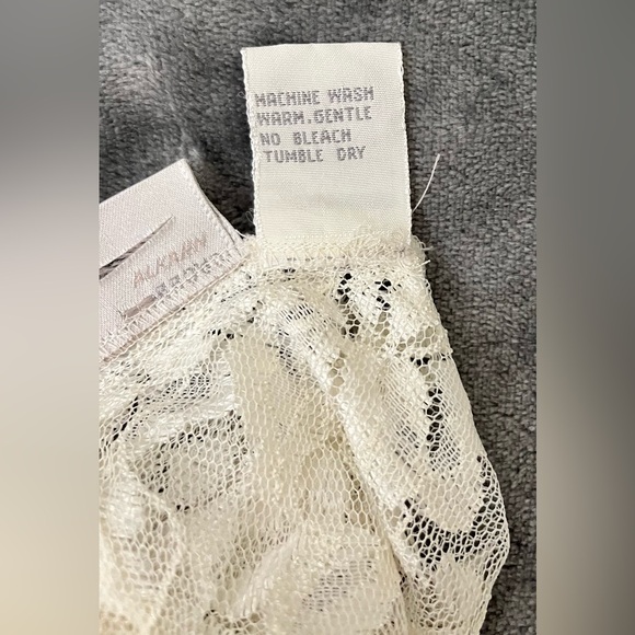 🌟🌟 NWT Vtg Lace Lingerie Teddy!! - Picture 7 of 10